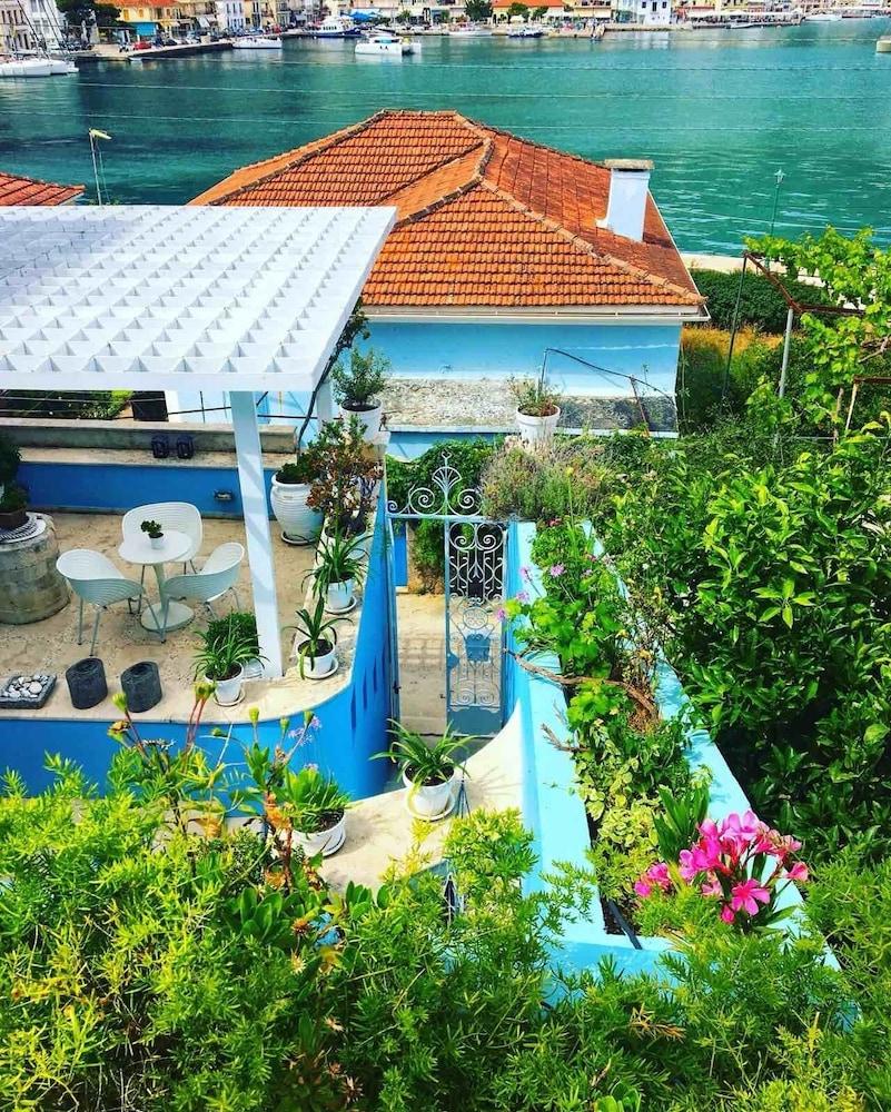 Perantzada Hotel 1811 Ithaka Exteriér fotografie